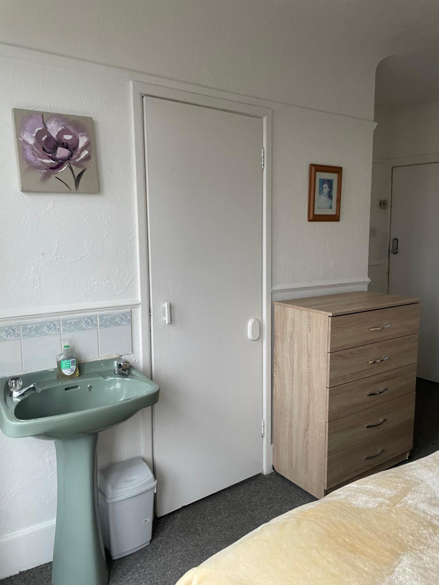 Amitie Guest House Bournemouth Exterior foto